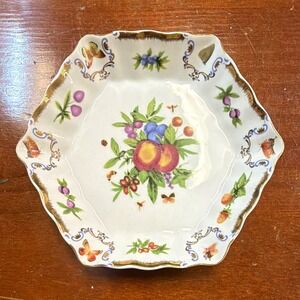 I. Godinger & Co Ceramic Octagonal 7in Decorative Plate Fruit Pattern White